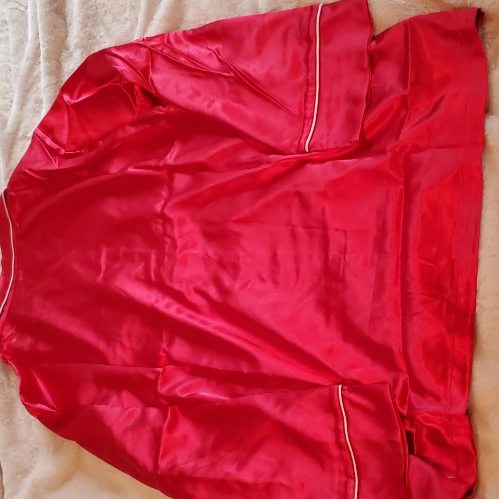Women’s Red Piped Pajama Top - Comfortable Sleepwear - Picture 3 of 8